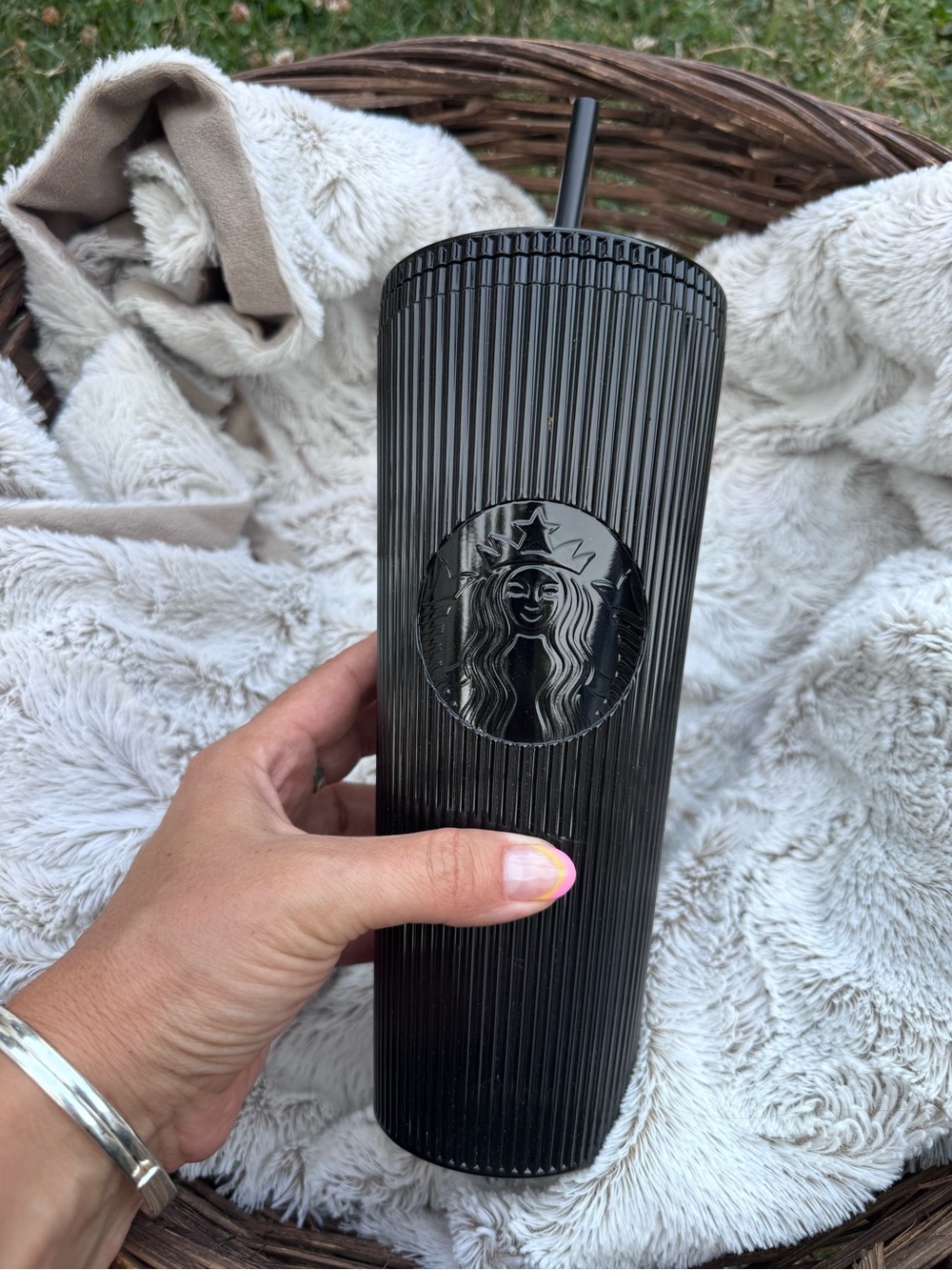 Starbucks 24 oz. Black Ribbed Tumbler